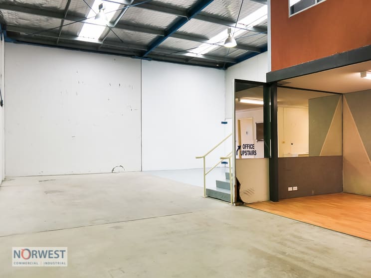Click to view all images 17/10 Victoria Avenue Castle Hill NSW 2154 - Image 2