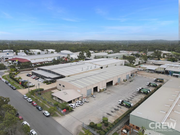 Click to view all images 5-7 Titanium Court Crestmead QLD 4132 - Image 1