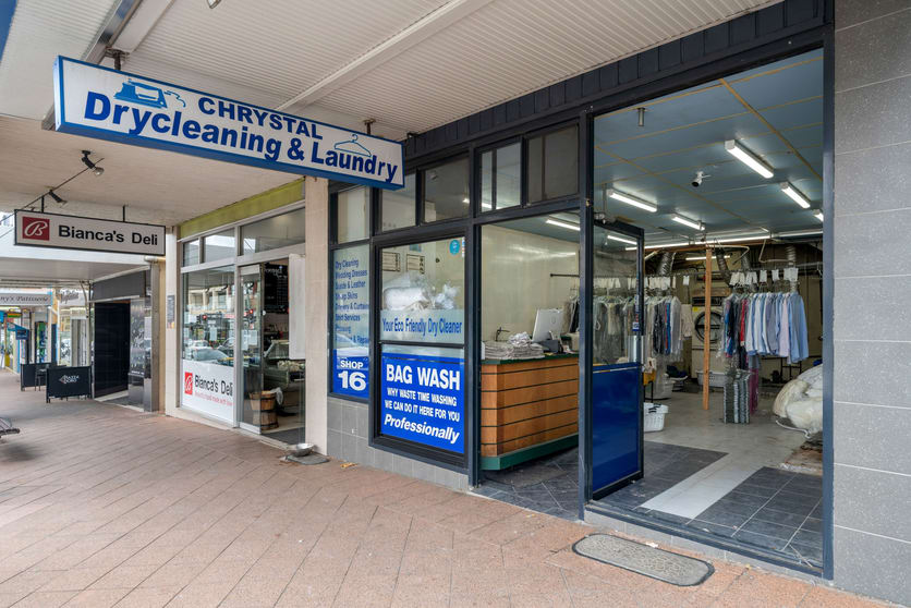 Click to view all images 16 Old South Head Road Vaucluse NSW 2030 - Image 1