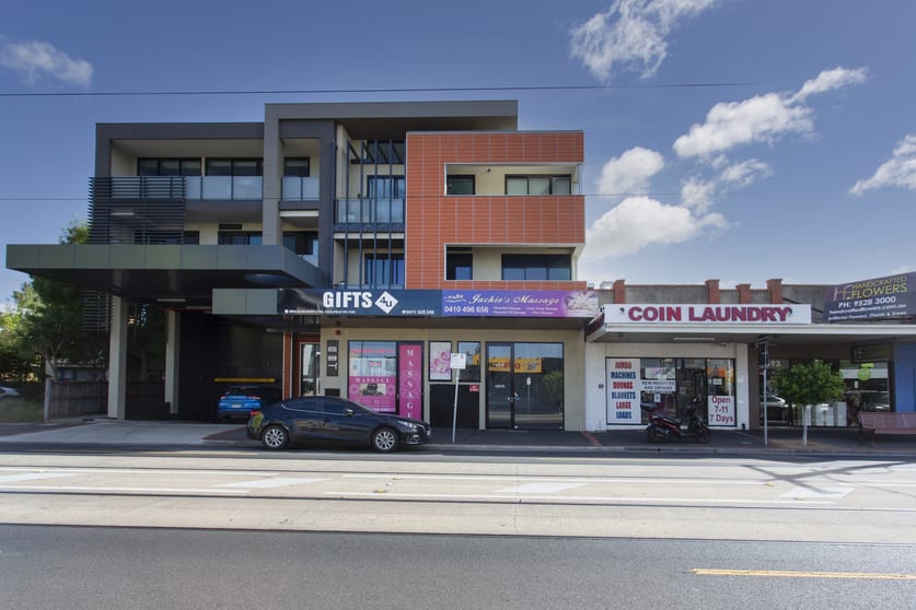 Click to view all images 689B Glen Huntly Road Caulfield VIC 3162 - Image 2