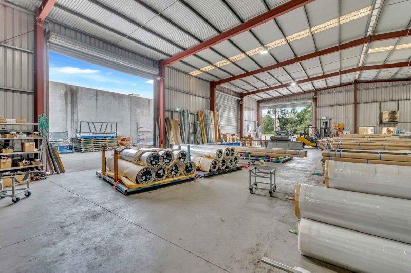 Click to view all images Whole Site/503 Cross Keys Road Cavan SA 5094 - Image 3