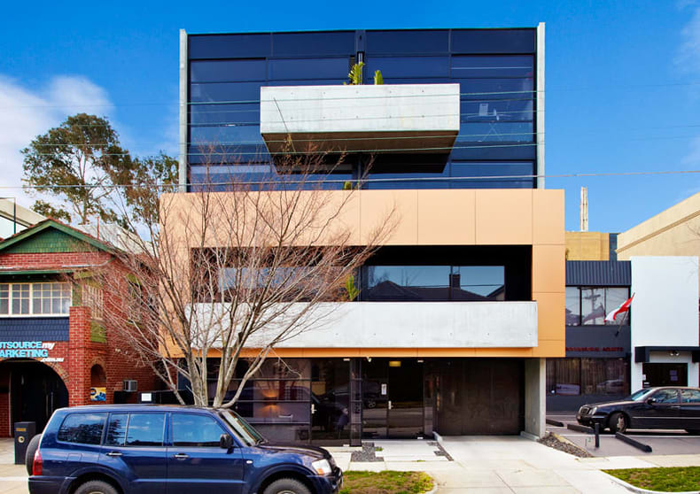 Click to view all images Ground/115 Wellington st St Kilda VIC 3182 - Image 2