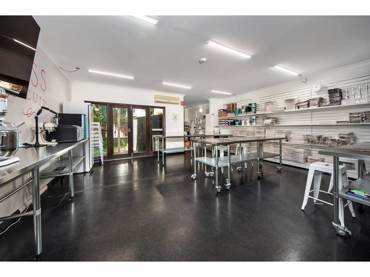 Click to view all images 66 Darling Street Balmain East NSW 2041 - Image 2