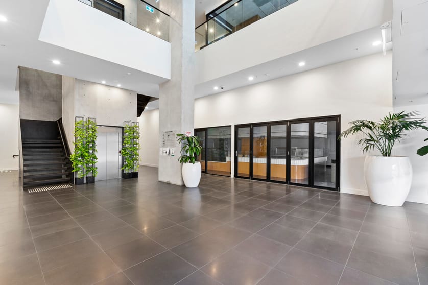 Click to view all images 420 Spencer Street West Melbourne VIC 3003 - Image 2