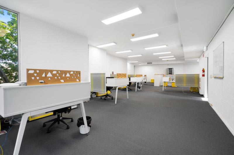 Click to view all images 430 William Street West Melbourne VIC 3003 - Image 3