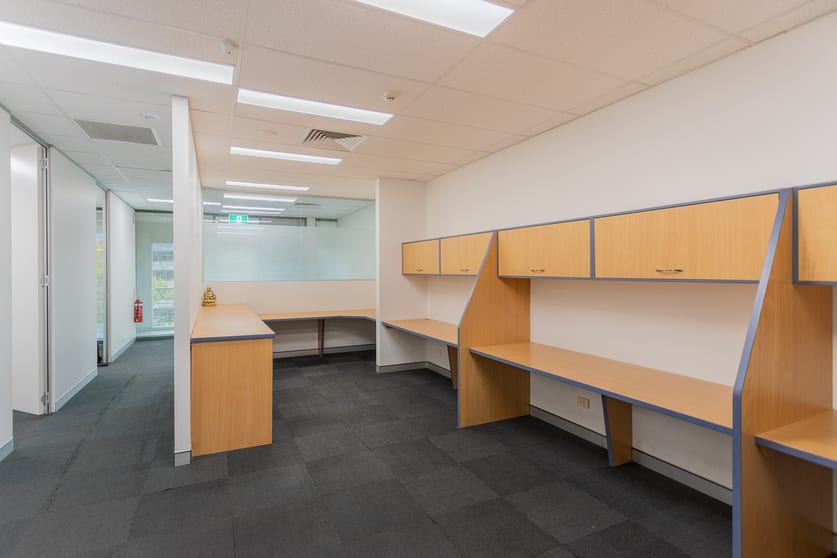 Click to view all images 5G/5-7 Meridian Place Bella Vista NSW 2153 - Image 3