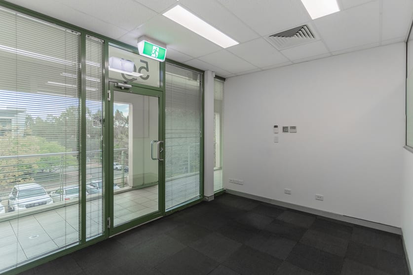 Click to view all images 5G/5-7 Meridian Place Bella Vista NSW 2153 - Image 2