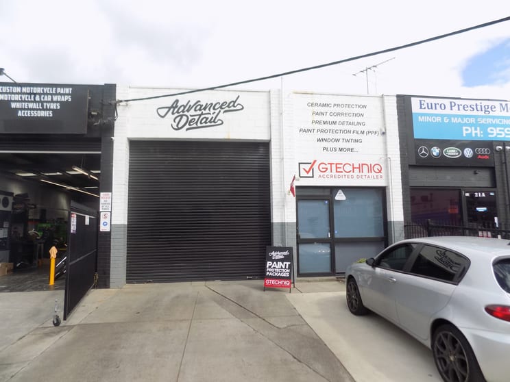 Click to view all images 21 Boundary Road Mordialloc VIC 3195 - Image 1