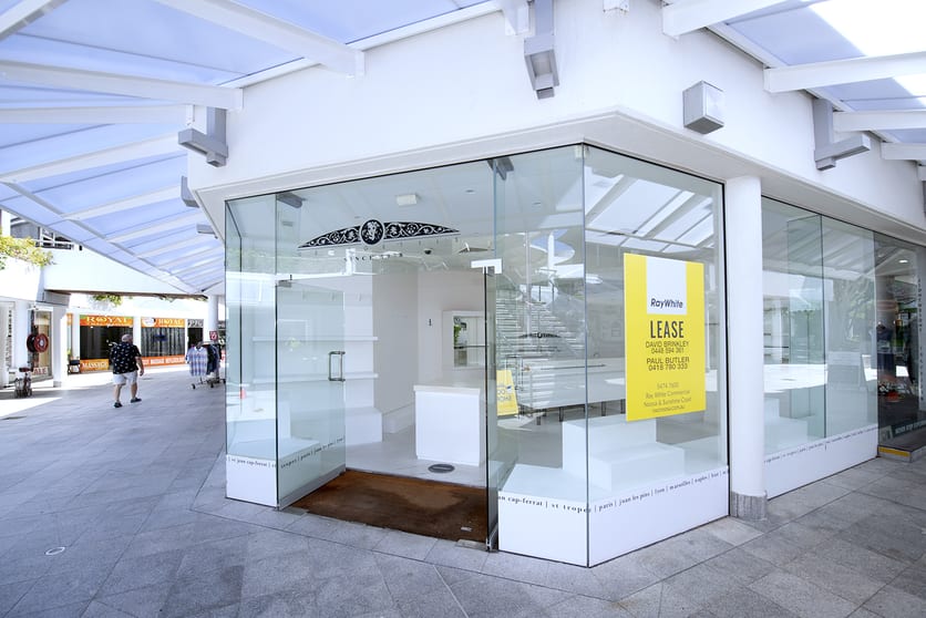 Click to view all images Lot 11/18 Hastings Street Noosa Heads QLD 4567 - Image 2