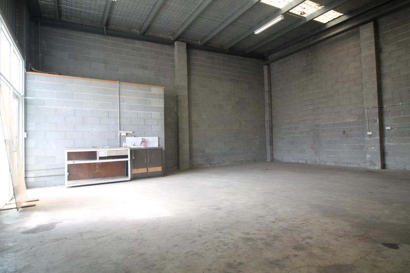 Click to view all images 12/17 Brooklyn Avenue Dandenong VIC 3175 - Image 2