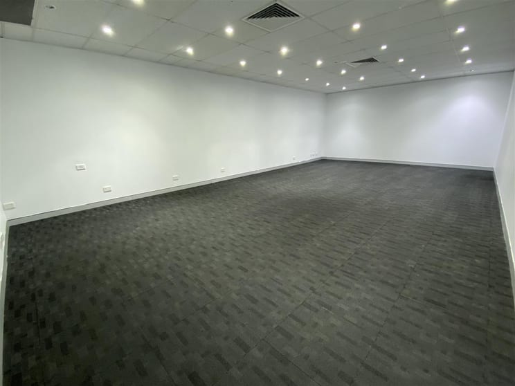 Click to view all images 2B/124 Forest road Hurstville NSW 2220 - Image 2