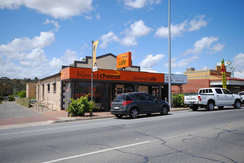 Click to view all images 150 Main Road Mclaren Vale SA 5171 - Image 1