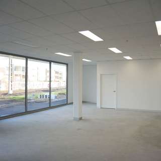 Click to view all images 360 Bell Street Preston VIC 3072 - Image 2