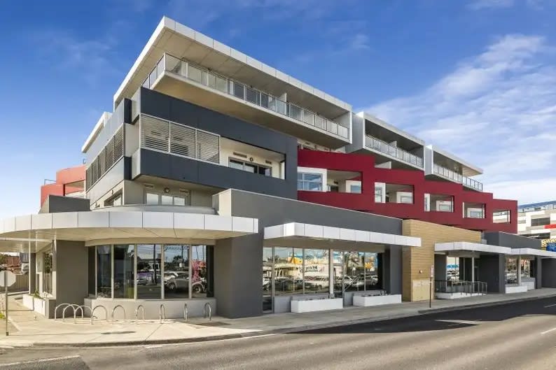 Click to view all images 360 Bell Street Preston VIC 3072 - Image 1