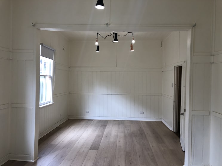 Click to view all images 25 Railway Street Bundanoon NSW 2578 - Image 2