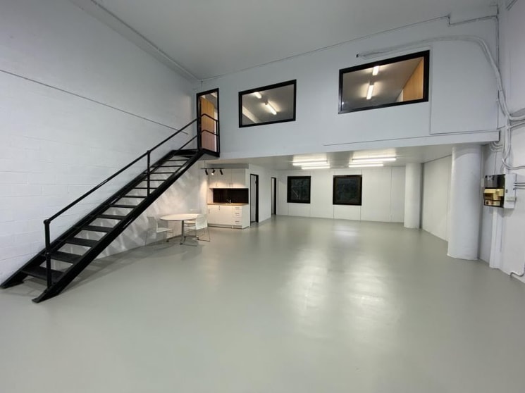 Click to view all images 1/36 Leighton Place Hornsby NSW 2077 - Image 3