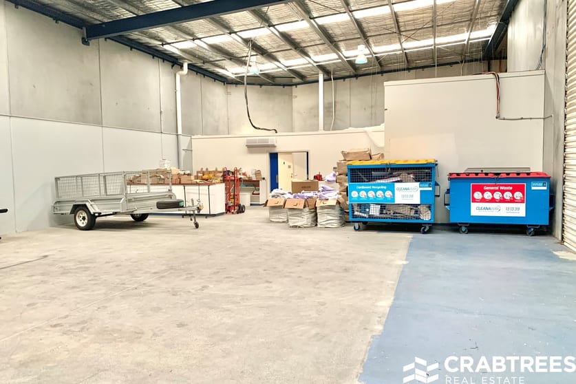 Click to view all images 1/21 Viewtech Place Rowville VIC 3178 - Image 3