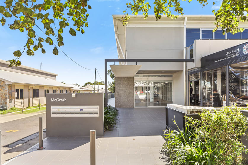 Click to view all images 3/195-197 Hume Street Toowoomba City QLD 4350 - Image 2