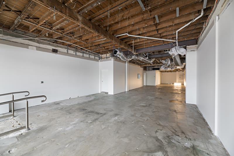 Click to view all images Whole Building/90 Koornang Road Carnegie VIC 3163 - Image 2