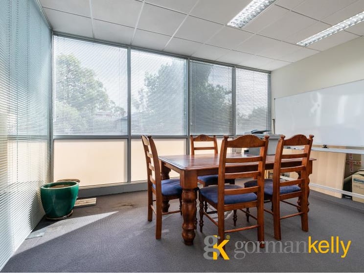 Click to view all images Suite 6/1175 Toorak Road Camberwell VIC 3124 - Image 3