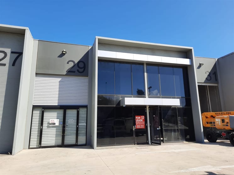 Click to view all images 29 Lobelia Drive Altona North VIC 3025 - Image 1