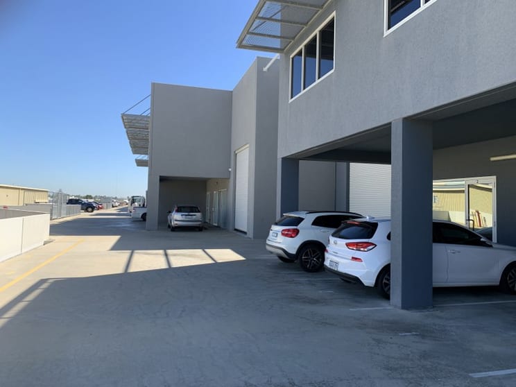 Click to view all images 2/305 Victoria Rd Malaga WA 6090 - Image 1