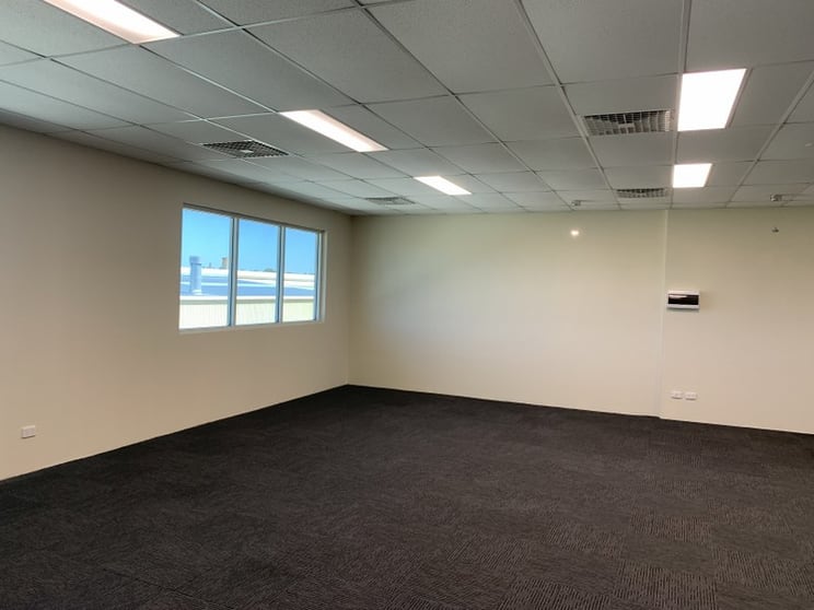 Click to view all images 2/305 Victoria Rd Malaga WA 6090 - Image 2
