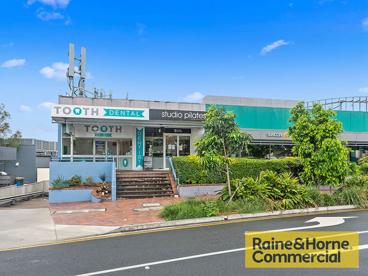 Click to view all images 3B/249 Waterworks Road Ashgrove QLD 4060 - Image 3