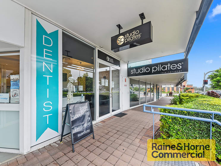 Click to view all images 3B/249 Waterworks Road Ashgrove QLD 4060 - Image 2