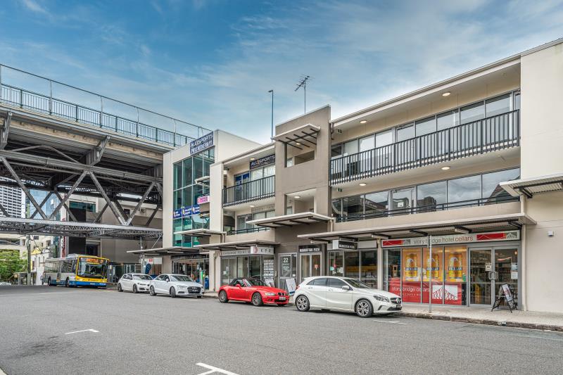 Click to view all images Level 2 12B/22 Baildon Street Kangaroo Point QLD 4169 - Image 1