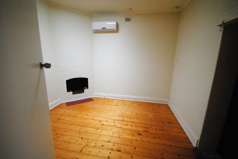 Click to view all images Unit 4/72-74 Bacon Street Hindmarsh SA 5007 - Image 2