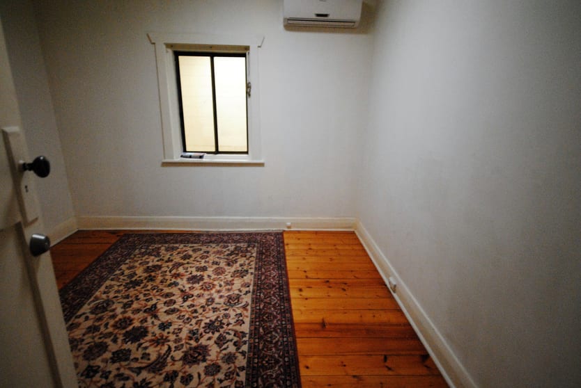 Click to view all images Unit 4/72-74 Bacon Street Hindmarsh SA 5007 - Image 3
