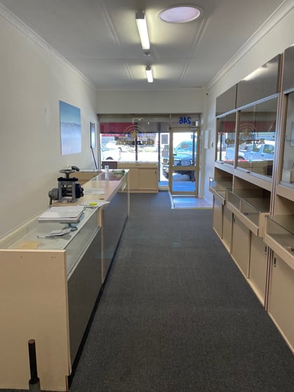 Click to view all images 246 Hannan Street Kalgoorlie WA 6430 - Image 3