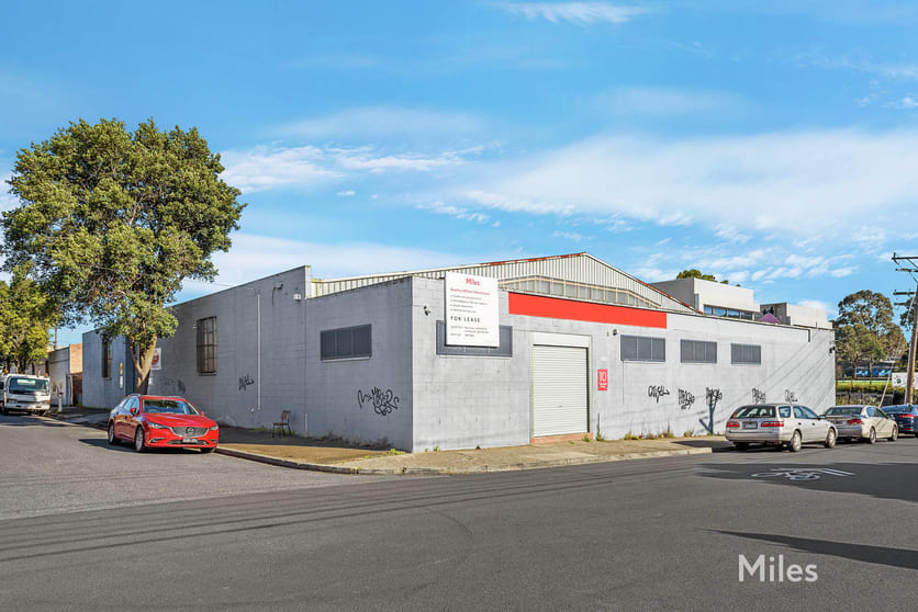 Click to view all images 10 Theobald Street Thornbury VIC 3071 - Image 3