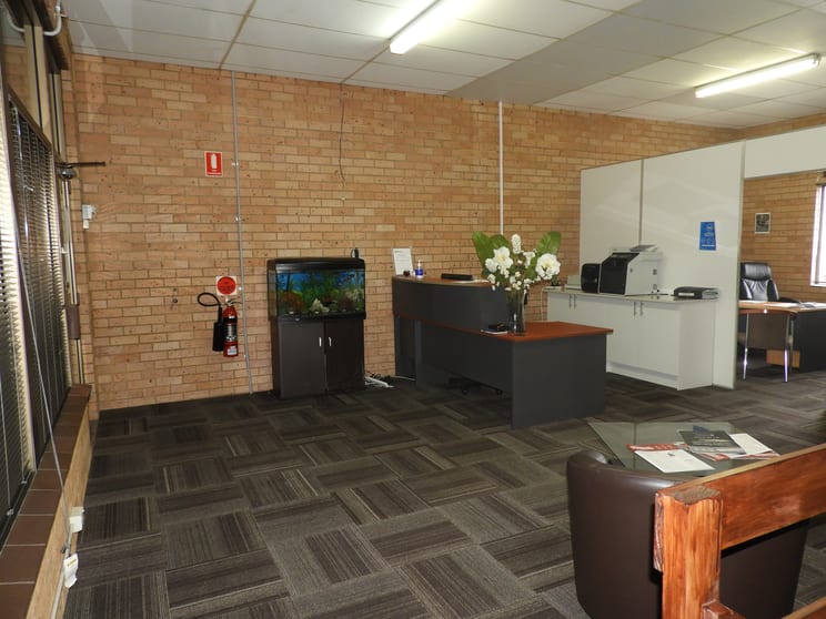 4/89 Railway Street Corrimal NSW 2518 - Image 2