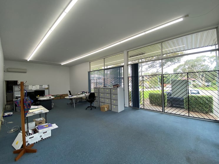 Click to view all images 6/1-15 Tramore Place Killarney Heights NSW 2087 - Image 3