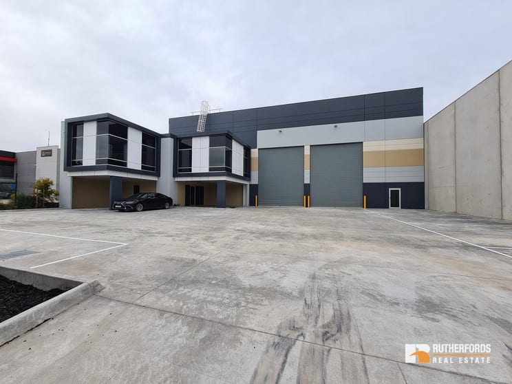 Click to view all images 74 Scanlon Drive Epping VIC 3076 - Image 1