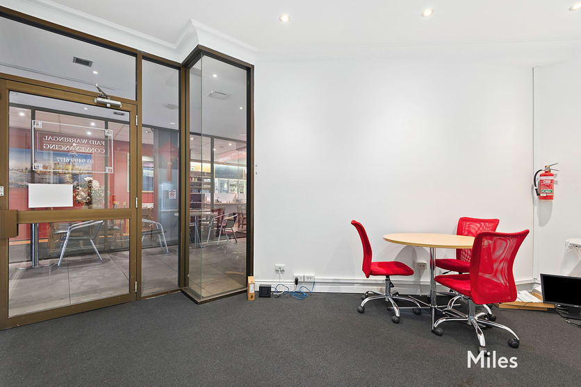Click to view all images Suites 3 & 5/132 Upper Heidelberg Road Ivanhoe VIC 3079 - Image 3