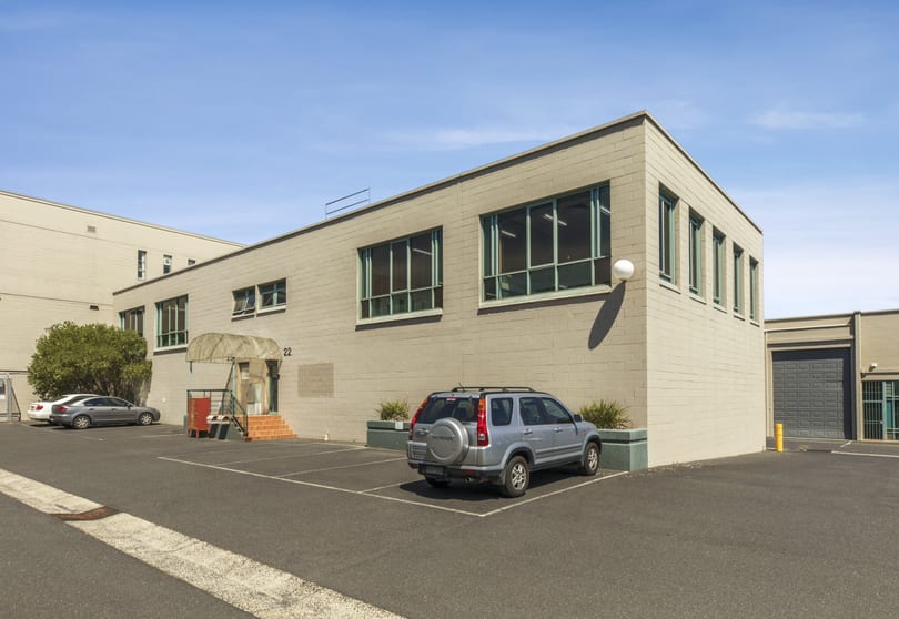 Click to view all images 22/477 Warrigal Road Moorabbin VIC 3189 - Image 2