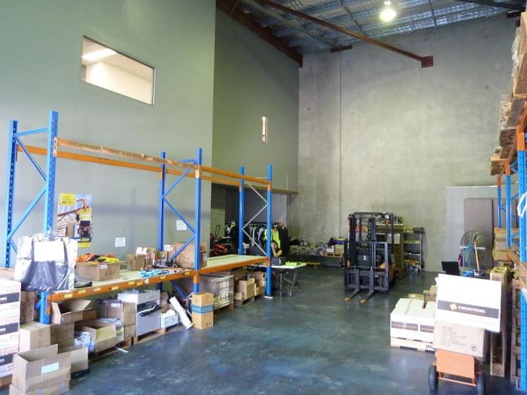 Click to view all images 8B/348 Victoria Rd Malaga WA 6090 - Image 2