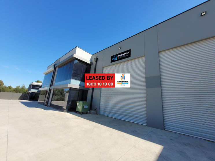 Click to view all images Belmike Close Chirnside Park VIC 3116 - Image 1
