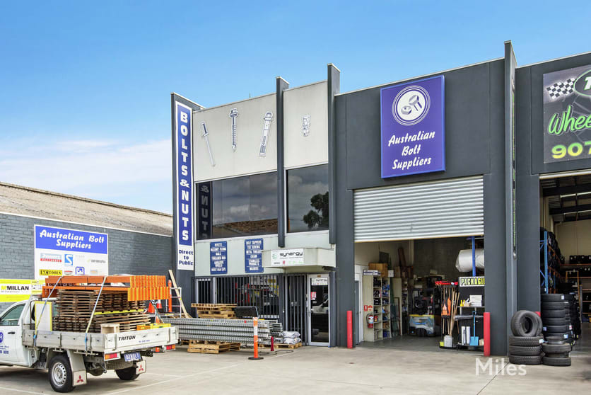Click to view all images 617 Waterdale Road Heidelberg West VIC 3081 - Image 2