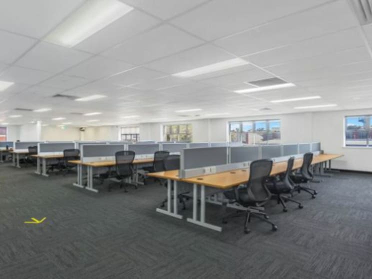 Click to view all images Seven Hills NSW 2147 - Image 1
