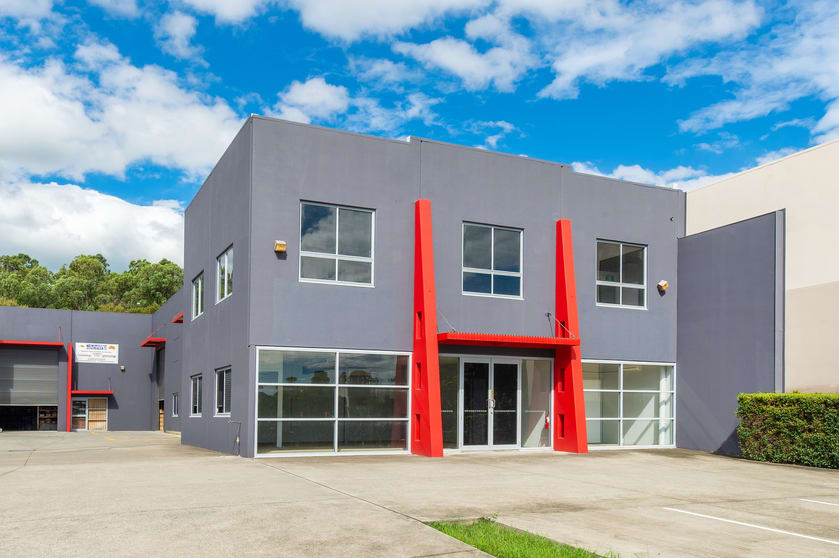 Click to view all images 7a Commerce Circuit Yatala QLD 4207 - Image 1