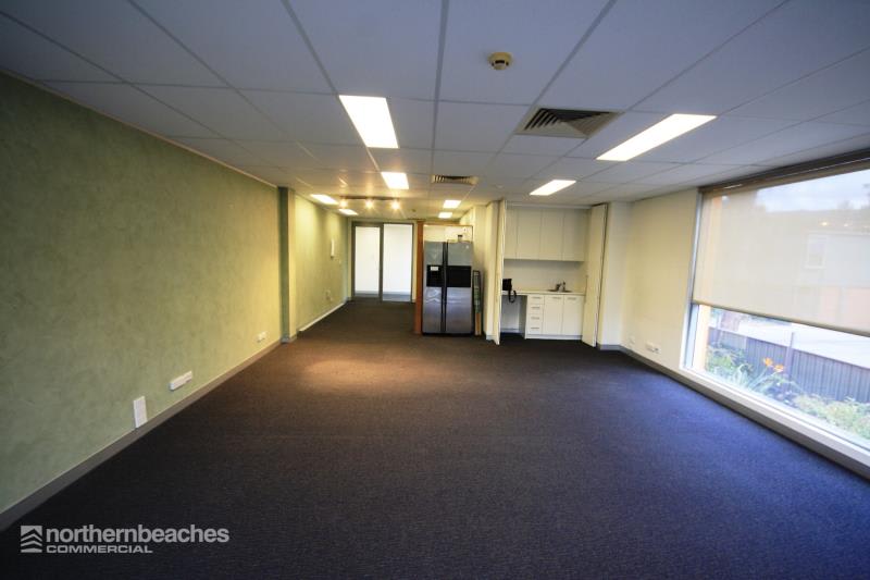 Click to view all images Warriewood NSW 2102 - Image 3