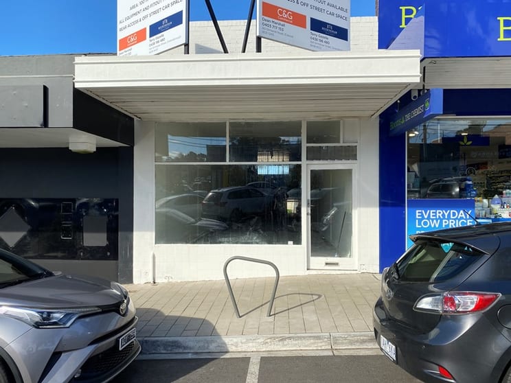 Click to view all images 110 Lower Plenty Road Rosanna VIC 3084 - Image 1