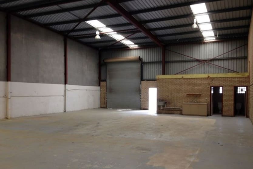 Click to view all images Unit 3/19 Prindiville Drive Wangara WA 6065 - Image 2