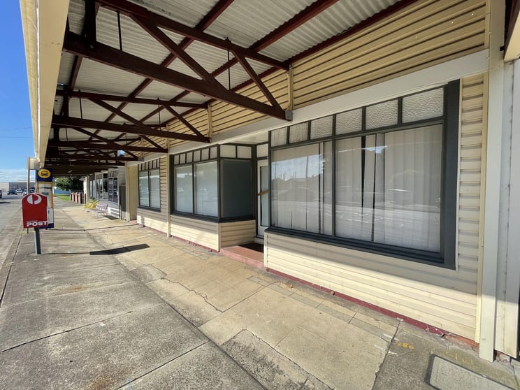 Click to view all images 37-39 Broadmeadow Road Broadmeadow NSW 2292 - Image 2