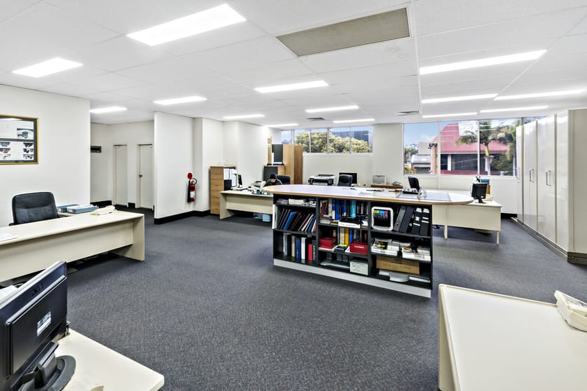 Click to view all images 4 Powells Road Brookvale NSW 2100 - Image 3