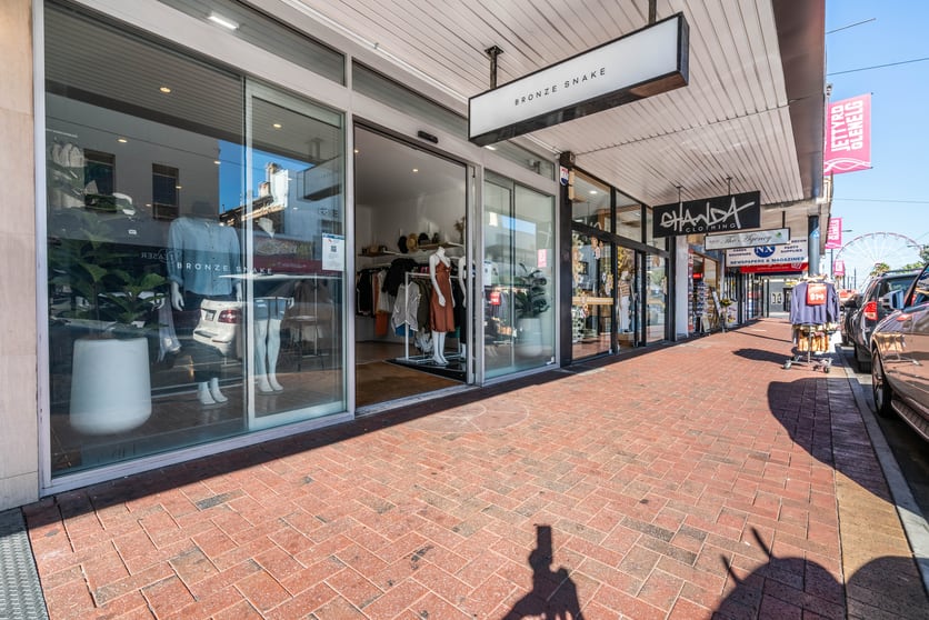 Click to view all images 50 Jetty Road Glenelg SA 5045 - Image 2